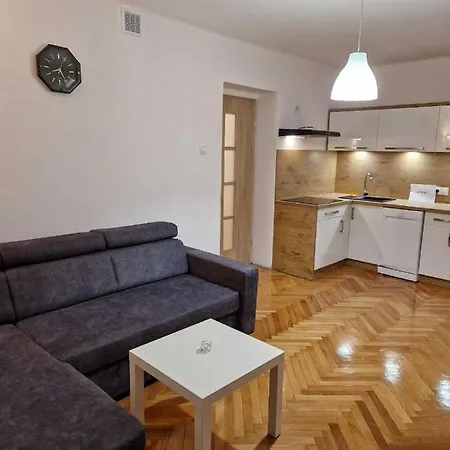 Apartament W Centrum Prudnik Eksteriør bilde